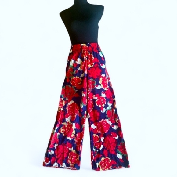 Vintage Printed Wide Leg Red Floral Pants Smocked Waistband Women’s Size Medium - Picture 6 of 7